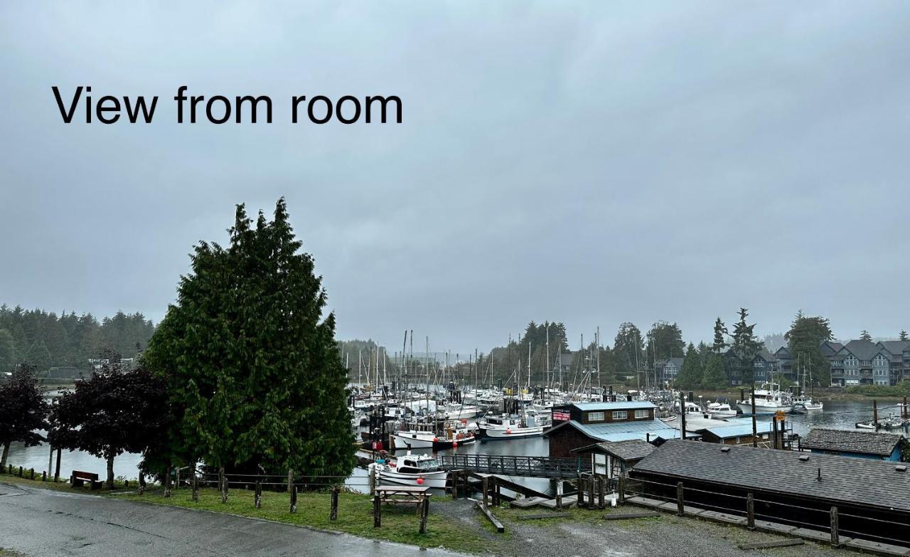 West Coast Motel On The Harbour Ucluelet Exterior photo